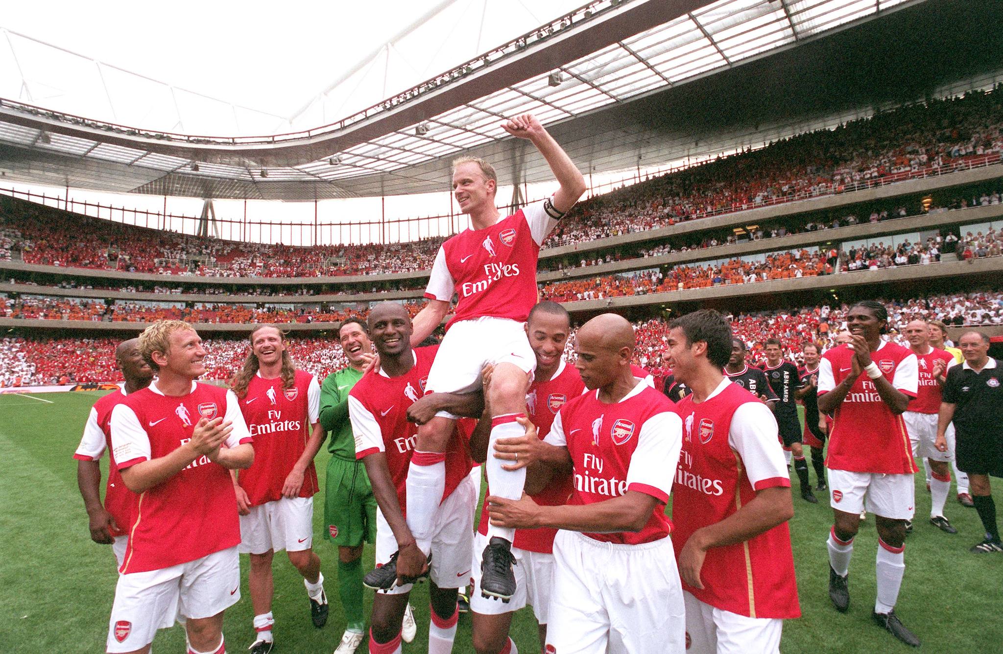 Dennis Bergkamp - Thiên tài nâng tầm Arsenal