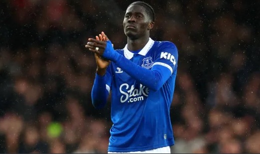 Cập nhật vụ Arsenal - Amadou Onana