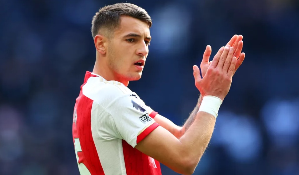 3 lý do Arsenal không nên bán Jakub Kiwior 