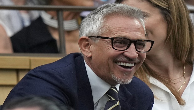 Fan đồng loạt đòi sa thải Gary Lineker vì trò đùa EURO