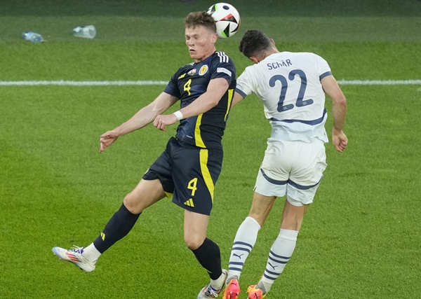 Ảnh bài viết Điều kiện để M.U chia tay Scott McTominay