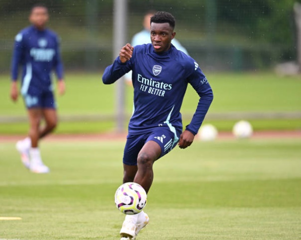 Ảnh bài viết Rõ thời điểm Nketiah rời Arsenal