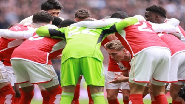 Ảnh bài viết Odegaard gọi tên nhân tố quan trọng với kế hoạch chuyển nhượng Arsenal