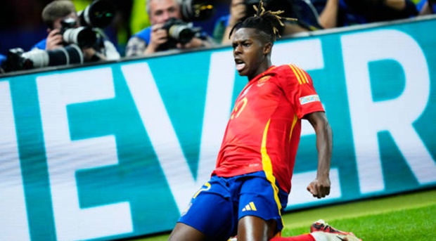 Ảnh bài viết Có Olmo, Barca quay xe với Nico Williams