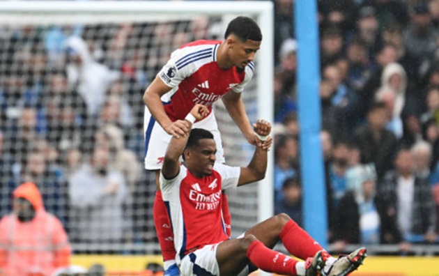 Ảnh bài viết Sao Man City khó chịu với ''nghệ thuật hắc ám'' của Arteta