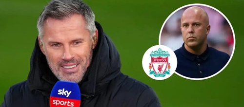 Carragher so sánh Klopp với Slot