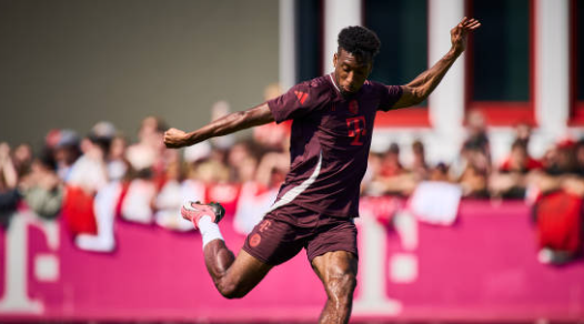 Ảnh bài viết Ký Coman vào tháng 1, M.U cạnh tranh với Liverpool