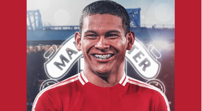 NÓNG! Tân binh M.U đến Old Trafford