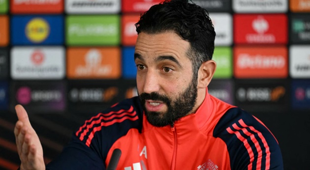 Ảnh bài viết Amorim thừa nhận sai lầm sau phát ngôn về MU