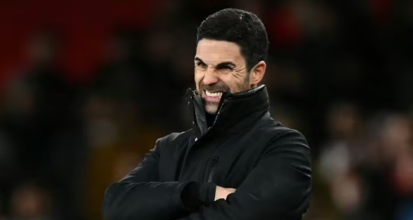 Arteta ngán ngẩm với Martinelli