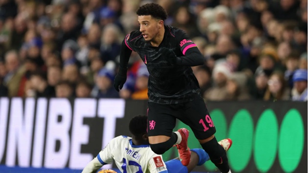 Ảnh bài viết Jadon Sancho đã ''đánh lừa'' Chelsea như thế nào?