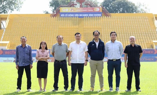 Ảnh bài viết Sân nhà mới của tuyển Việt Nam có đủ tiêu chuẩn?