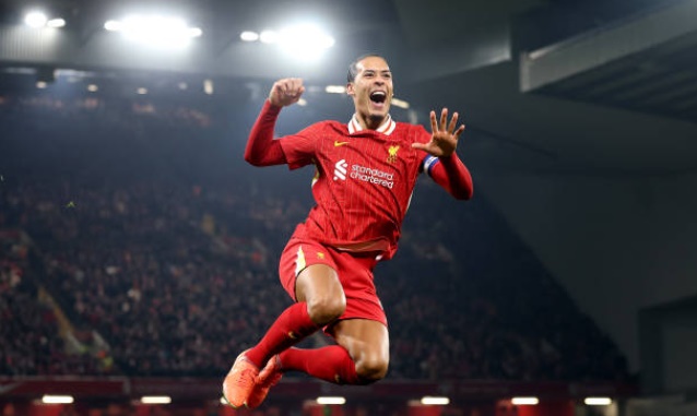 Đè bẹp Tottenham 4-0, Liverpool ngược dòng tiến vào chung kết