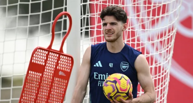 Fan phẫn nộ khi Arsenal ngó lơ lời cảnh báo của Rice