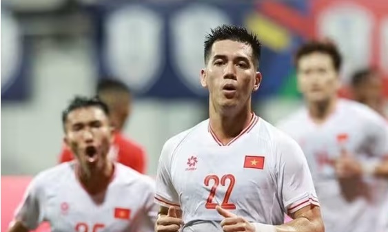 Tiến Linh nguy cơ vắng mặt ở trận gặp Lào