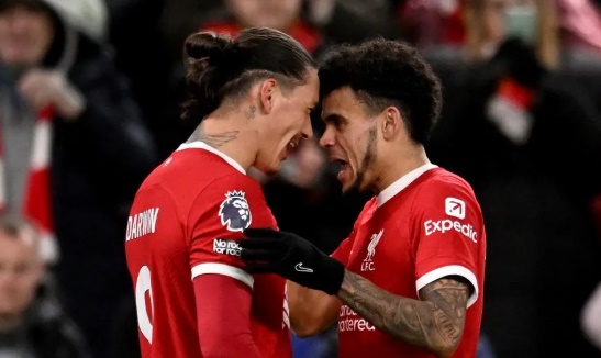 Liverpool có thể chia tay 2 tiền đạo