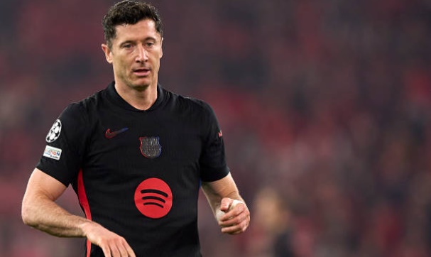 Barcelona vs Osasuna: Cơ hội phục thù; Phong độ của Lewandowski