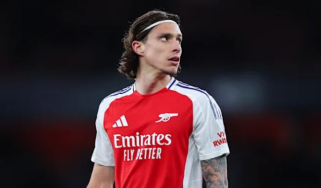Arsenal vs Fulham: Vận đen của Calafiori; Smith Rowe hứng 'gạch đá'
