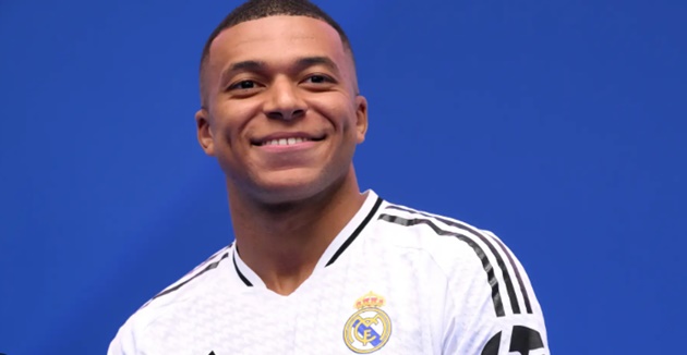 HLV Sociedad nói thẳng trình độ của Mbappe