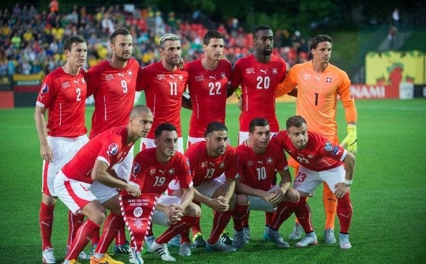 ĐT Thụy Sĩ: Đồng chủ nhà EURO 2008 đã xếp bét bảng trong cả 3 kỳ EURO gần nhất, thắng được đúng 1 trận trong tổng số 9 trận.