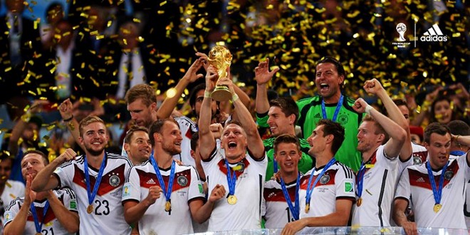 Tuyển Đức vô địch World Cup 2014 trên đất Brazil.