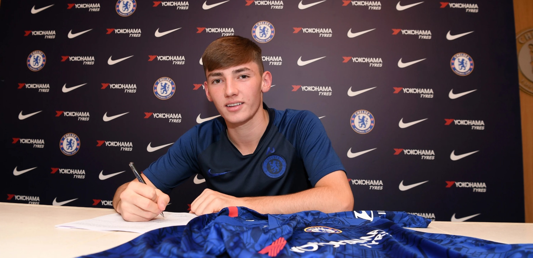 Vừa ra mắt, sao trẻ đã được Chelsea gia hạn hợp đồng - Bóng Đá
