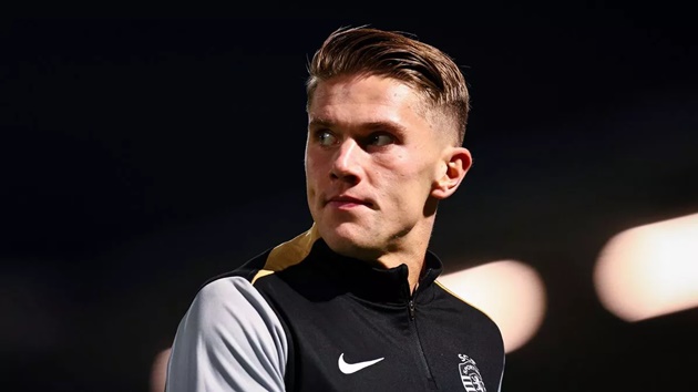 Ảnh bài viết Deco xác nhận tin vui ở thương vụ Gyokeres cho Arsenal và Man Utd