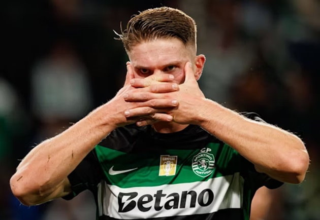Ảnh bài viết Man United đưa Zirkzee vào thỏa thuận hoán đổi với Gyokeres