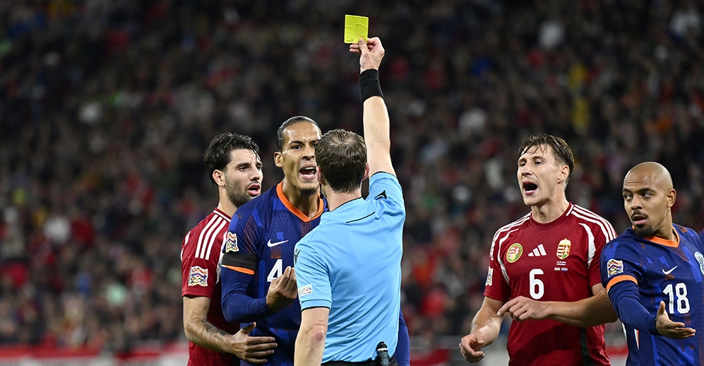 Hà Lan vs Hungary (02h45, 17/11): Cuộc chiến căng thẳng; Tấm vé tứ kết