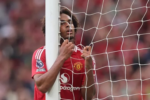 Ảnh bài viết Manchester United săn đón Victor Osimhen bằng kế hoạch táo bạo vào tháng 1