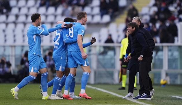 McTominay ghi bàn duy nhất, Napoli giữ ngôi đầu bảng Serie A