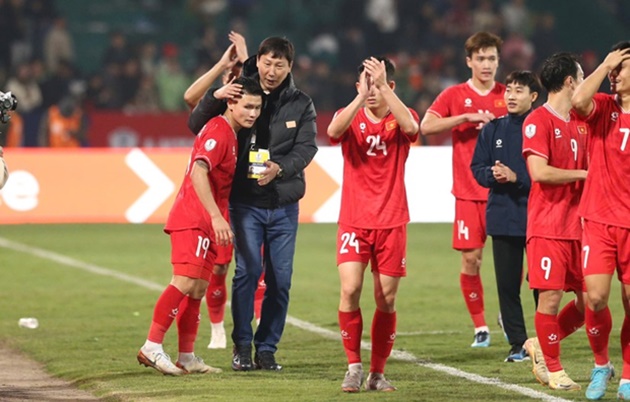 Giá vé trận Philippines vs Việt Nam giảm mạnh