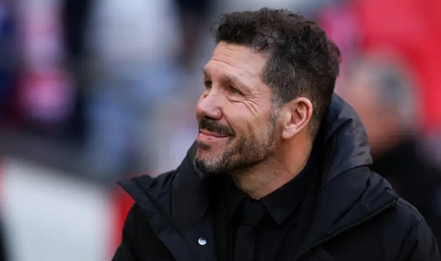 Vượt Barca và Real giành ngôi đầu, Atletico "thổi lửa" vào cuộc đua vô địch La Liga