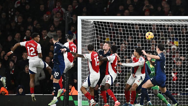 Man Utd thua đau Arsenal, Alan Shearer đưa ra lời khuyên