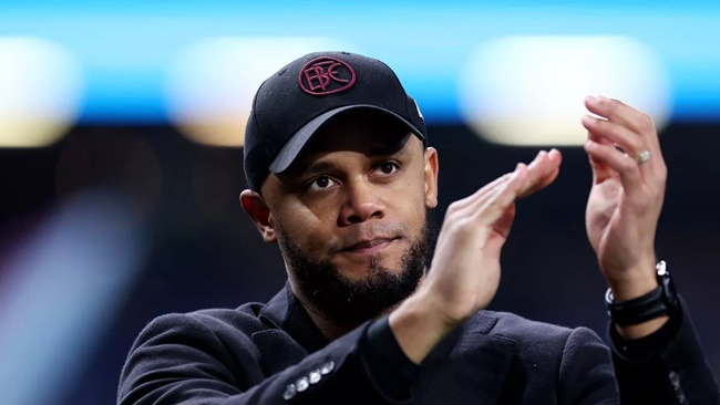 Vì sao Bayern quan tâm Kompany dù Burnley đã xuống hạng?