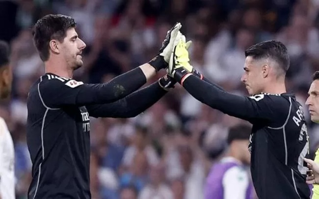 Ảnh bài viết Courtois hành động đẳng cấp, thêm sao Real ra đi vào hè này