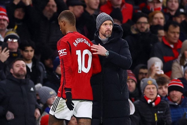 Ảnh bài viết "Căng như dây đàn" với Ten Hag, Rashford đang tự đẩy mình khỏi Man Utd