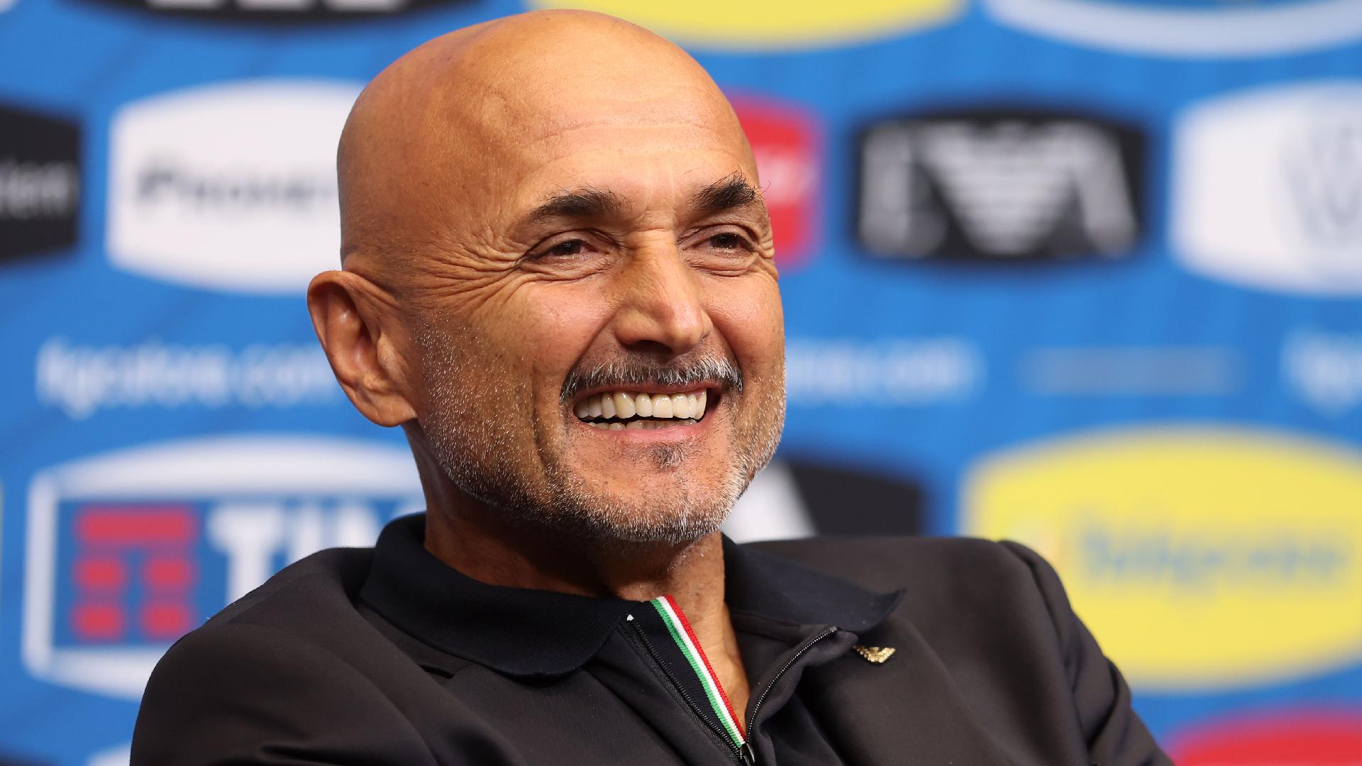 Vì EURO, Spalletti cấm cầu thủ Ý chơi PlayStation