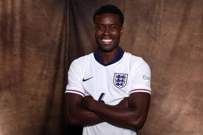 Chọn người thay Maguire, Cahill hiến kế cho Southgate