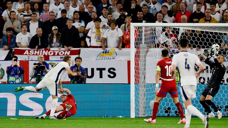 Jens Lehmann: "Tôi đồng cảm với Southgate"