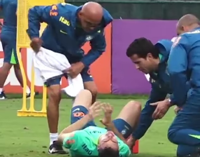 Ảnh bài viết Arsenal và Brazil méo mặt vì hình ảnh mới nhất của Martinelli