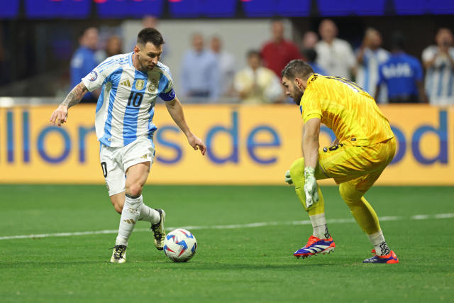 Vô duyên trước khung thành, rõ điểm số của Messi