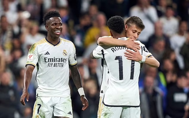 Ảnh bài viết Liverpool "đánh cả cụm", cuỗm lấy nhân sự Real Madrid