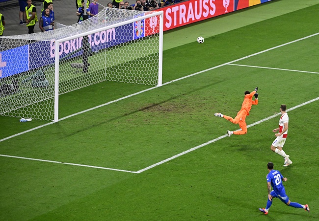 5 điểm nhấn Croatia 1-1 Italia: Người hùng phút bù giờ; Tiếc cho Modric