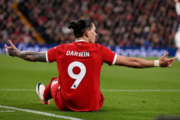 Ảnh bài viết Gây thất vọng tràn trề, Nunez nói 1 điều về chiếc áo số 9 của Liverpool