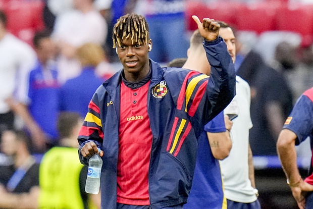 Ảnh bài viết 3 'nạn nhân' của Barcelona nếu Nico Williams cập bến Nou Camp
