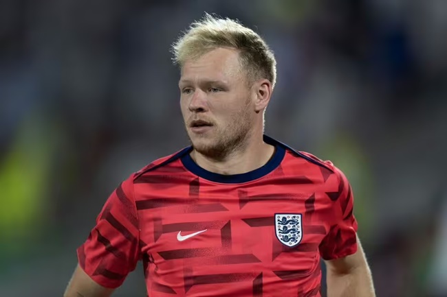 Ramsdale: Thật khó khăn vì dự bị ở Arsenal, nhưng giờ tôi đang ở đỉnh cao sự nghiệp