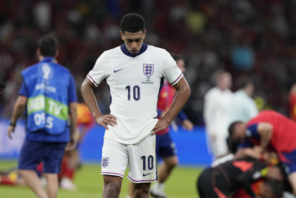 Ảnh bài viết Bellingham nổi điên sau trận thua Tây Ban Nha