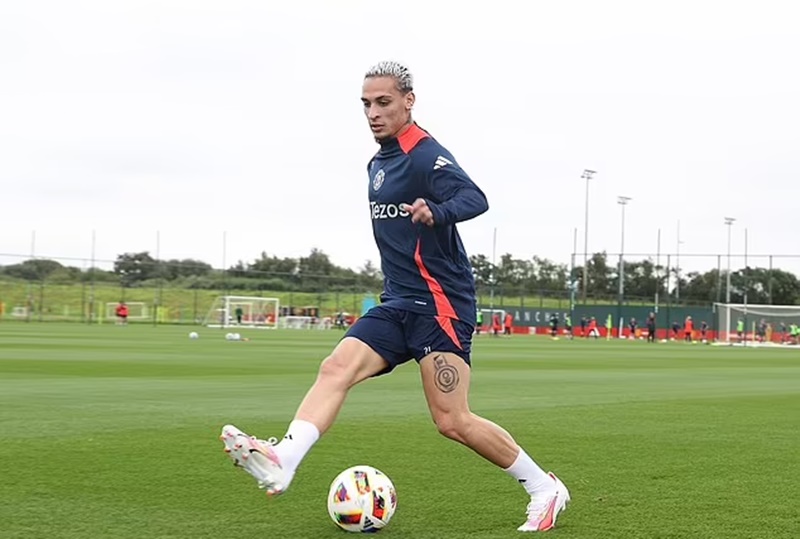 Ảnh bài viết Man Utd ra điều kiện chia tay Antony