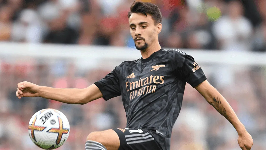 Bị Bournemouth cầm hòa sau 90 phút, Arsenal thắng nghẹt thở trên chấm luân lưu